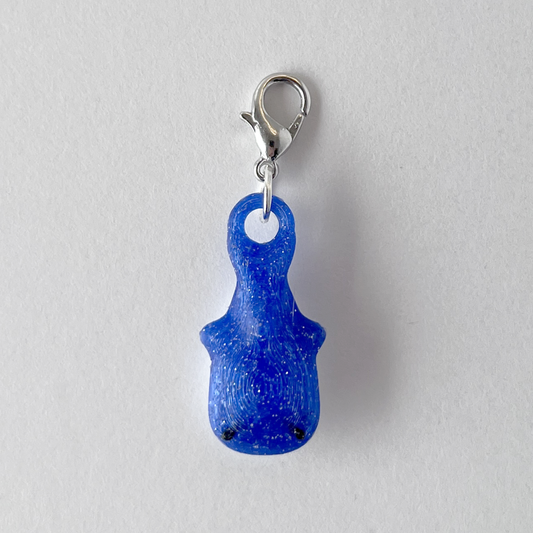 mini charm bawa (tiburón ballena)