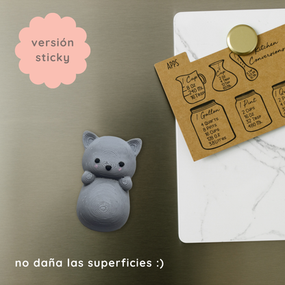 sticky gato