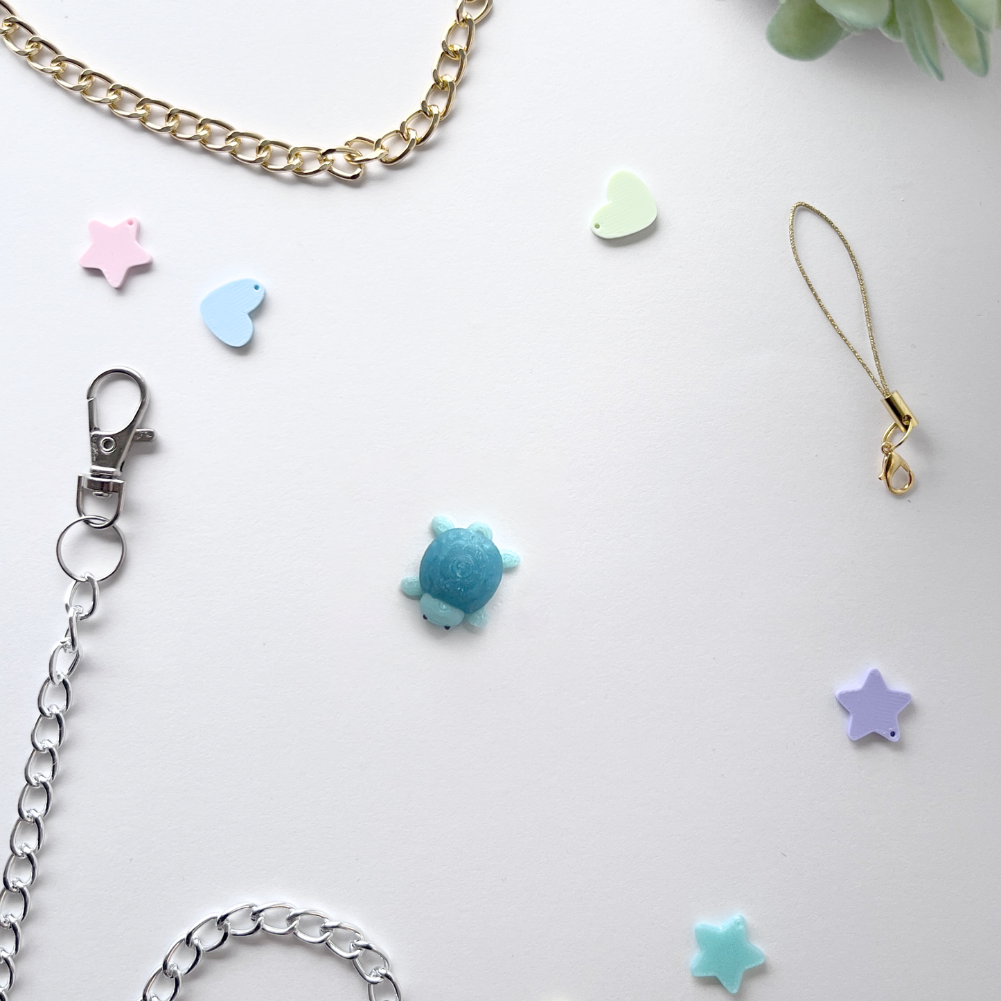mini charm tortuga