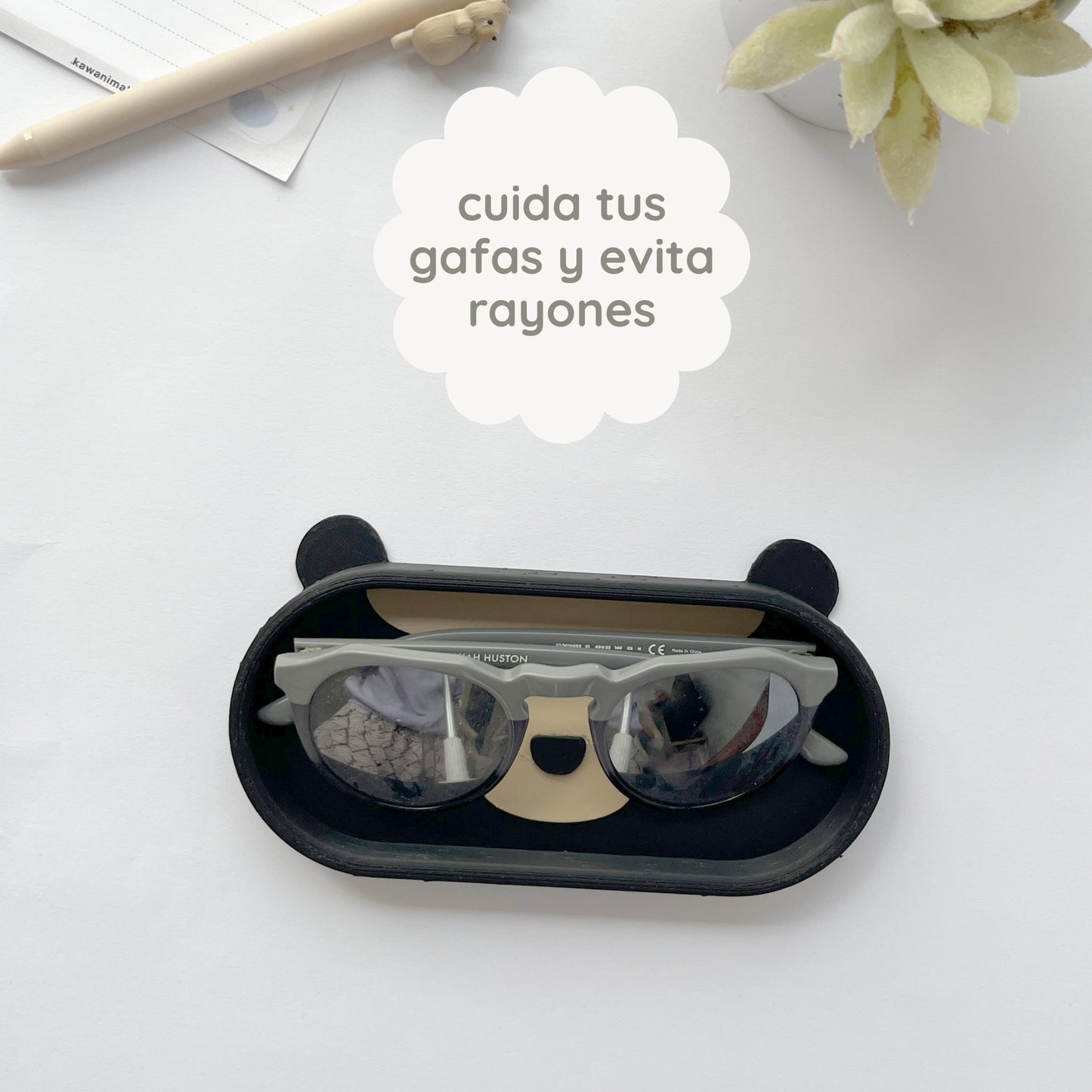 porta gafas siecha (oso de anteojos)