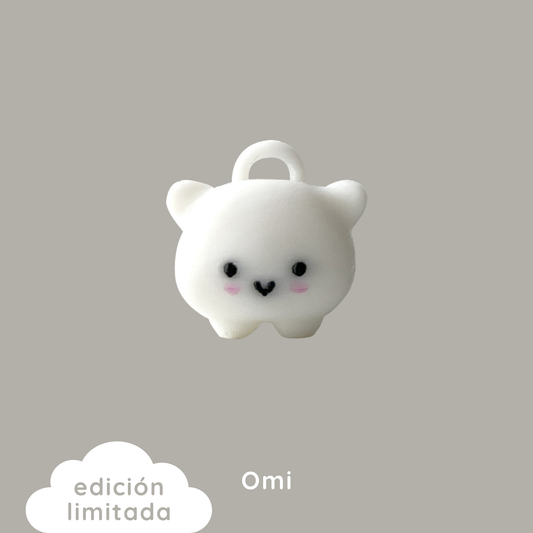 mini charm omi